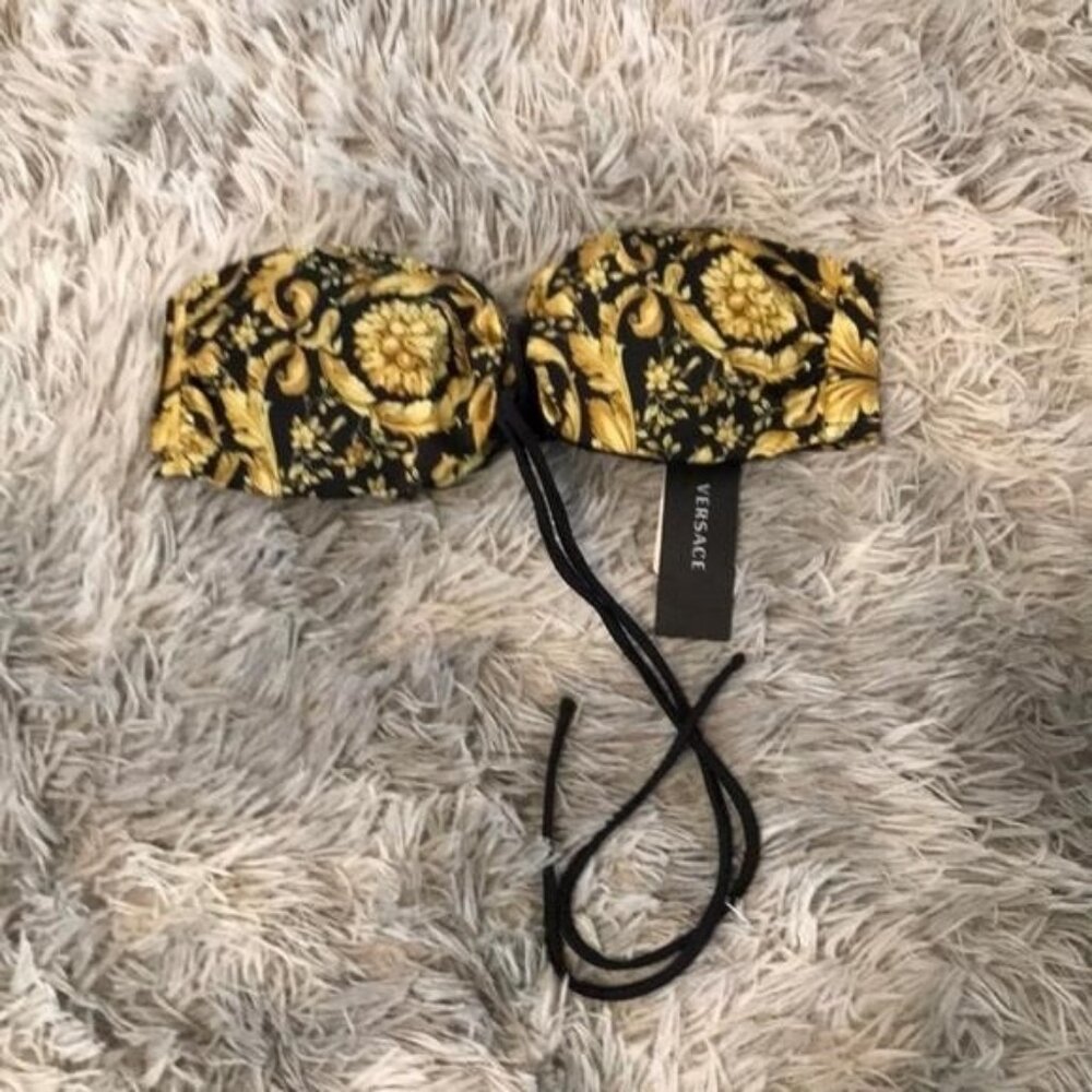 New Authentic Versace Women’s Barocco Printed Bikini Top Size 2